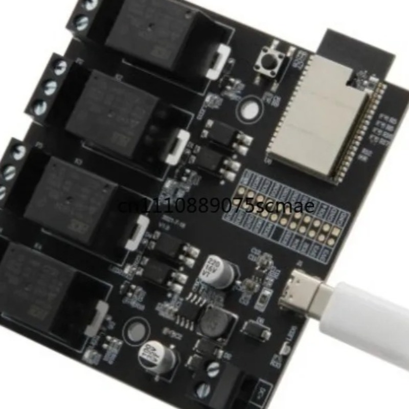 T-Relay ESP32 Quad DC 5V Relay - Home Automation Diy Projects recensione e prezzo